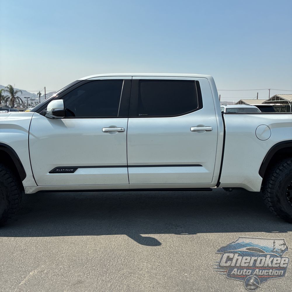 2022 Toyota Tundra Platinum HV