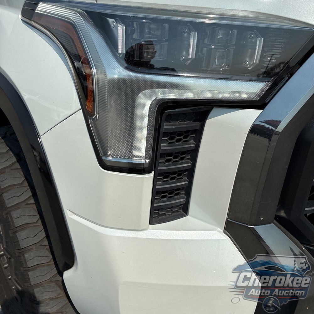 2022 Toyota Tundra Platinum HV