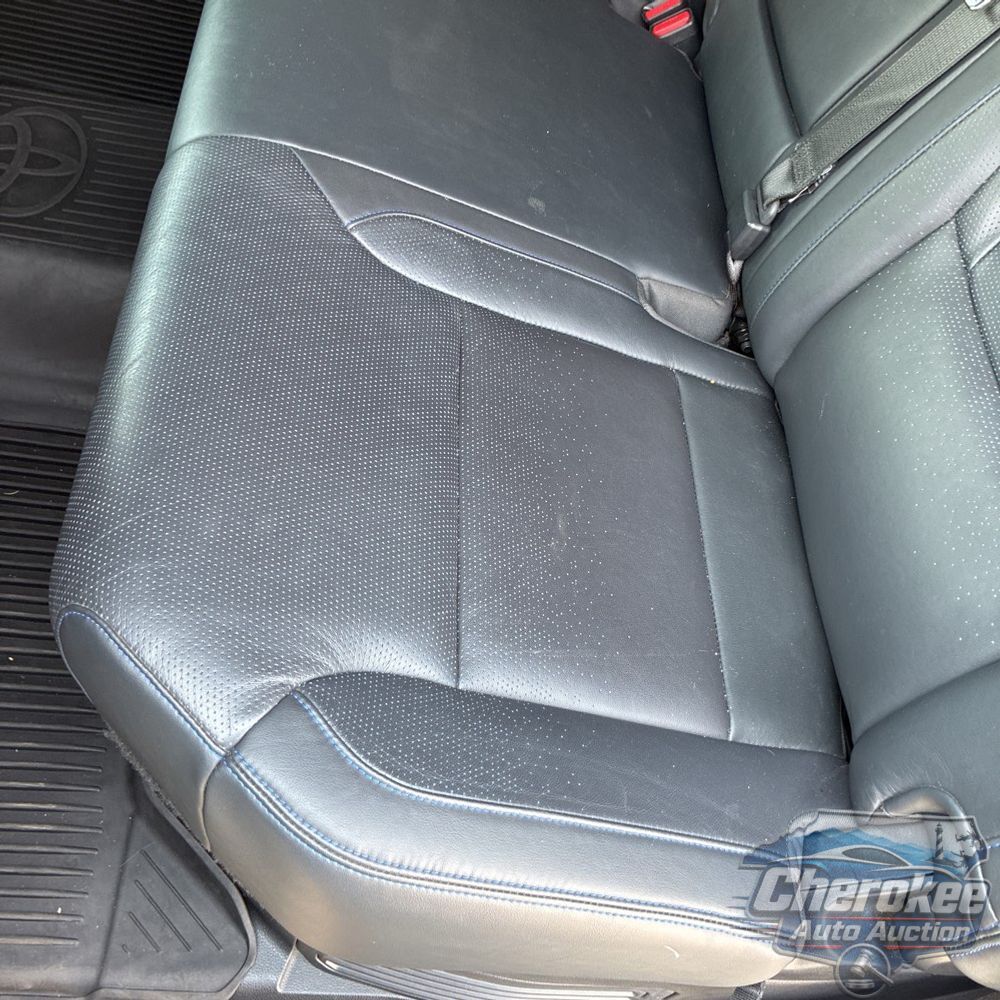 2022 Toyota Tundra Platinum HV