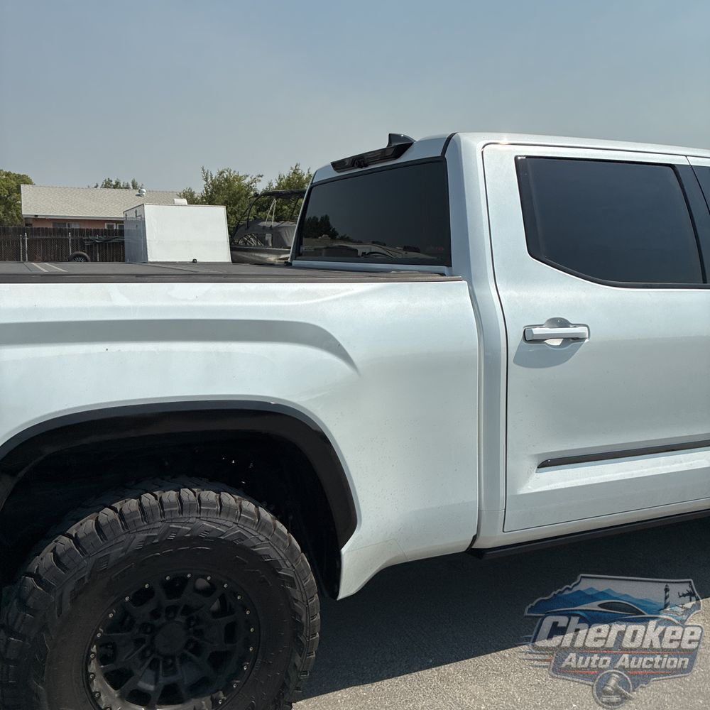 2022 Toyota Tundra Platinum HV
