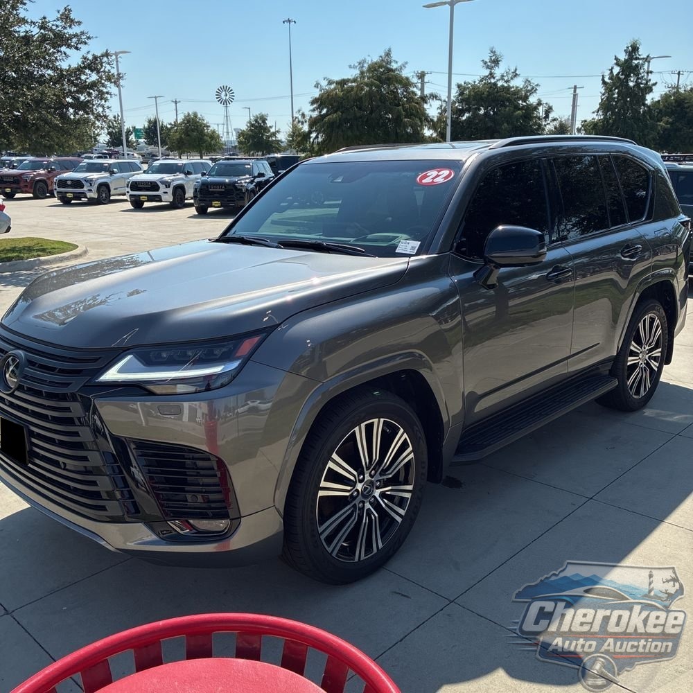 2022 Lexus LX 600 Luxury