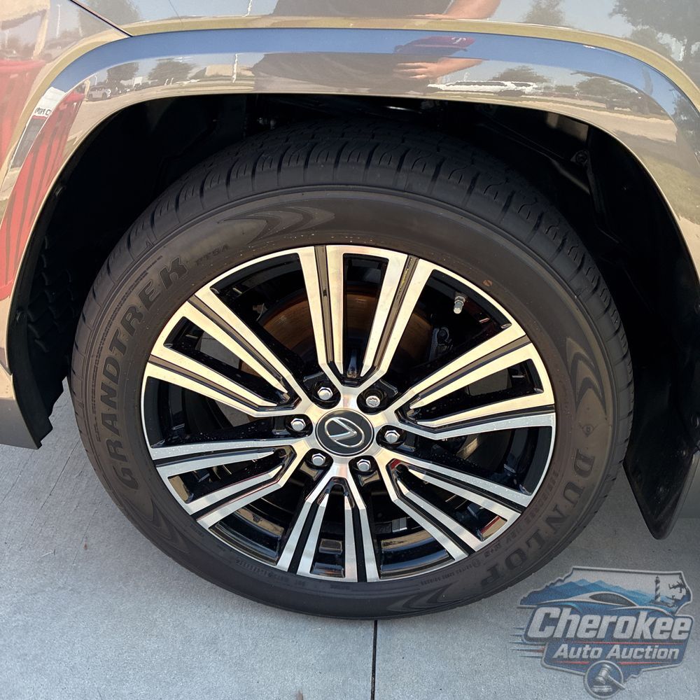 2022 Lexus LX 600 Luxury