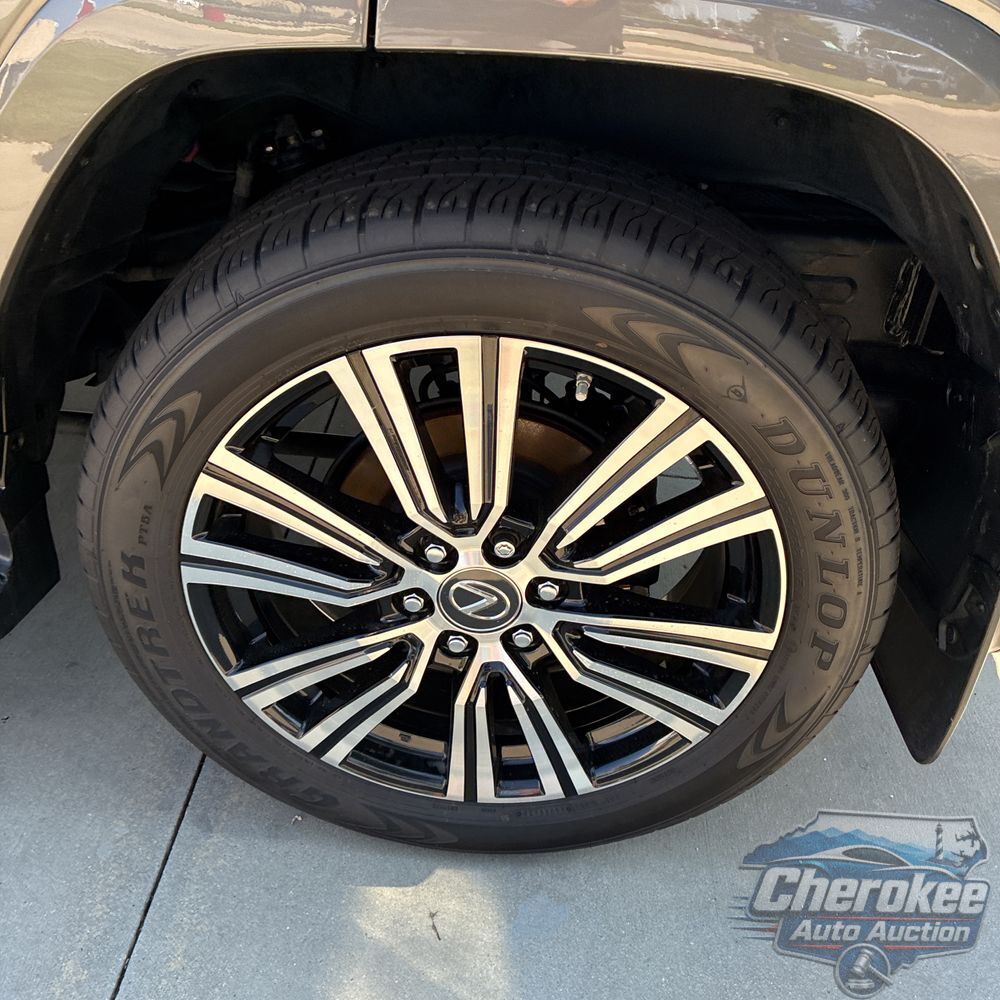 2022 Lexus LX 600 Luxury