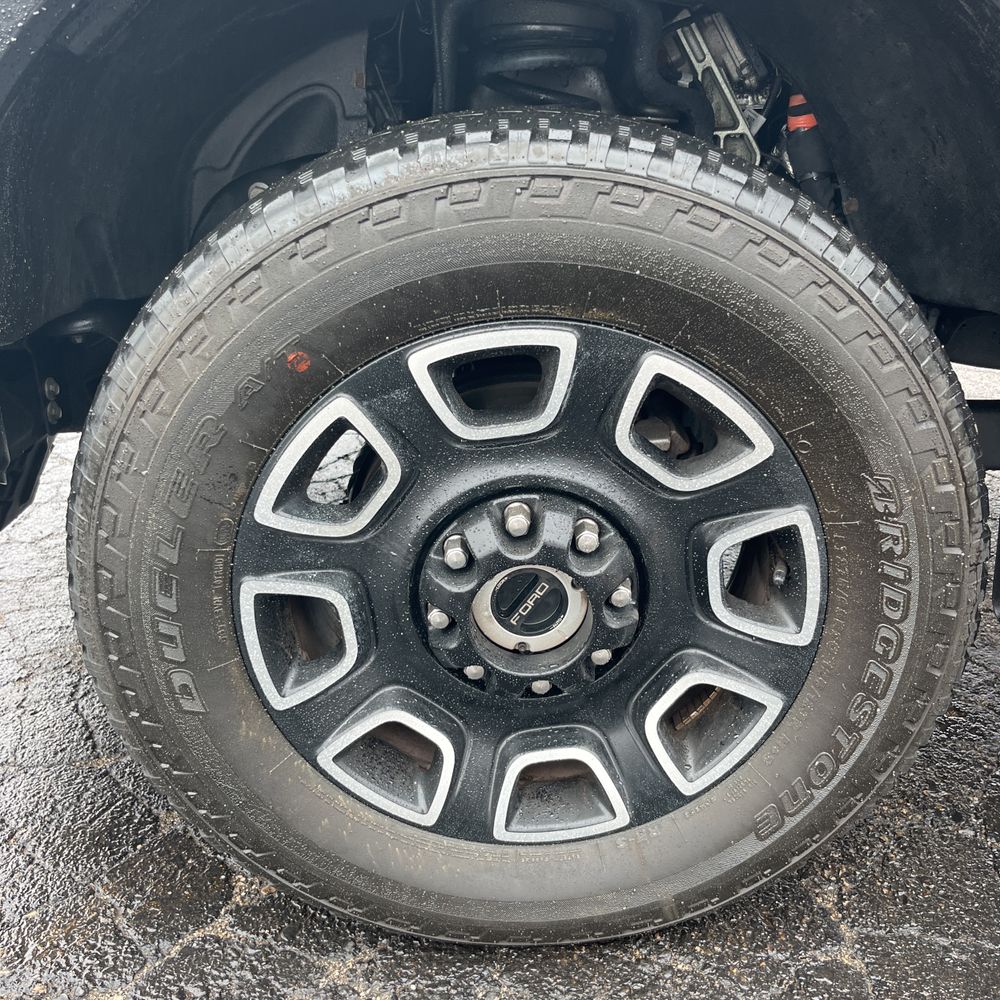2025 Ford F-250 Platinum
