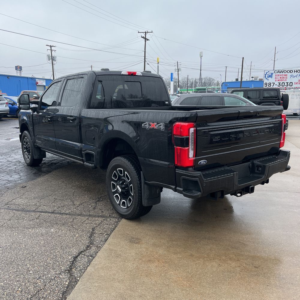 2025 Ford F-250 Platinum