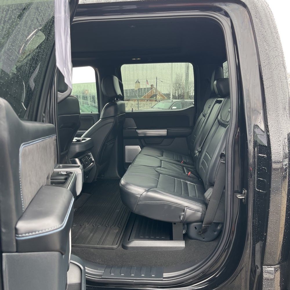 2025 Ford F-250 Platinum