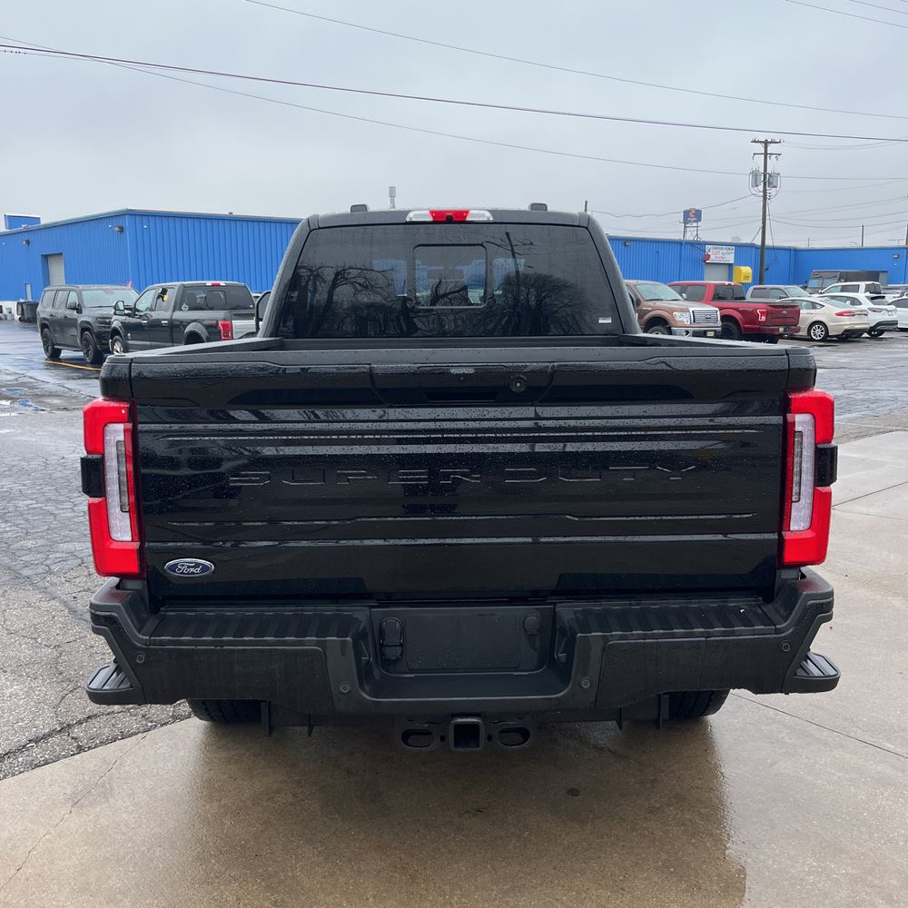 2025 Ford F-250 Platinum