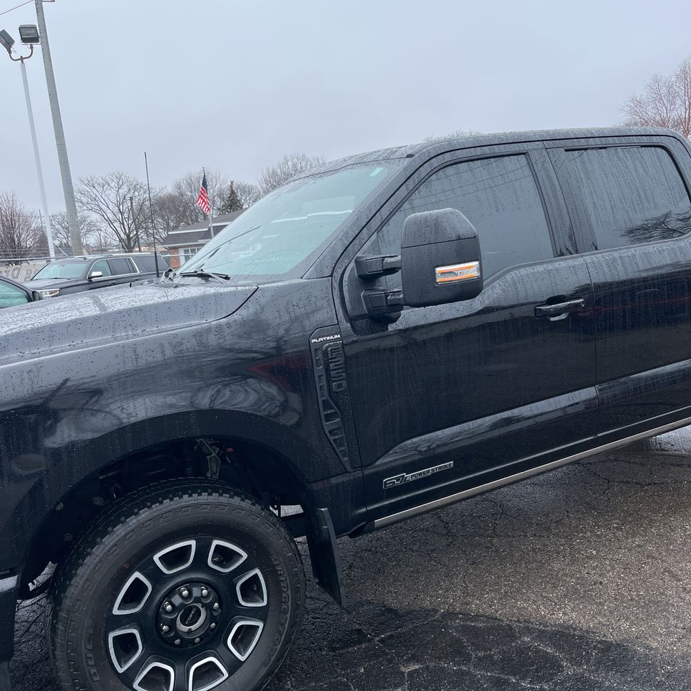 2025 Ford F-250 Platinum