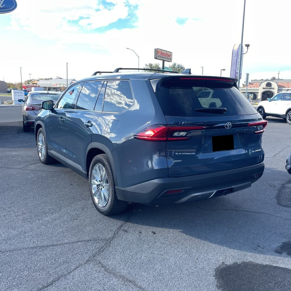 2024 Toyota Grand Highlander Platinum