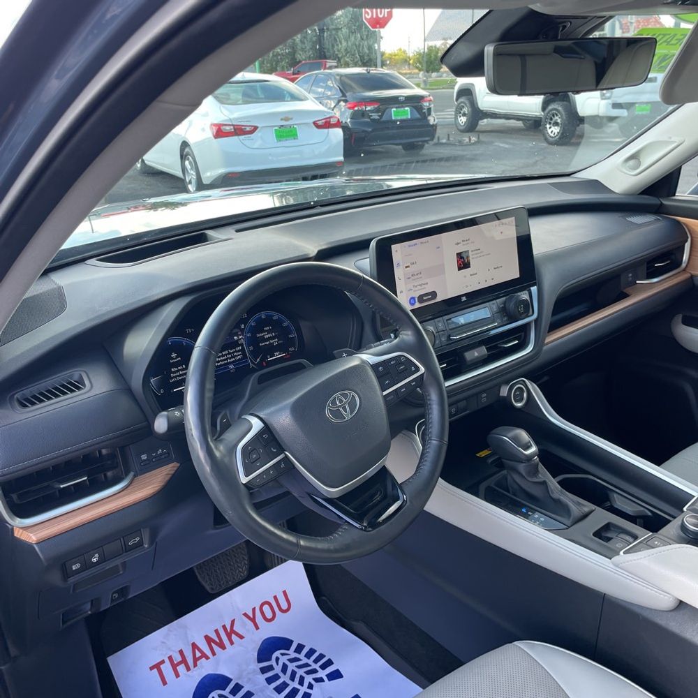 2024 Toyota Grand Highlander Platinum
