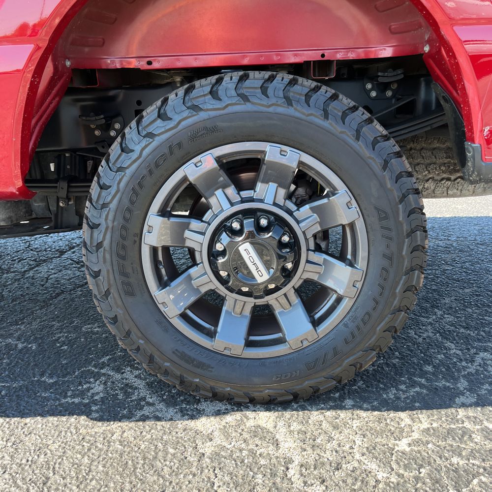 2024 Ford F-350 Super Duty Lariat