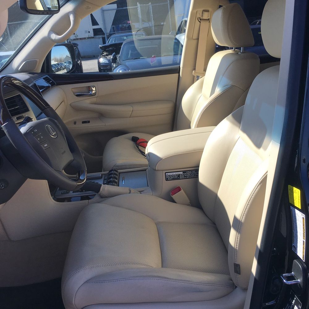 2015 Lexus LX 570