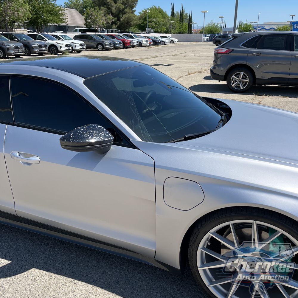 2024 Audi e-tron GT Premium Plus