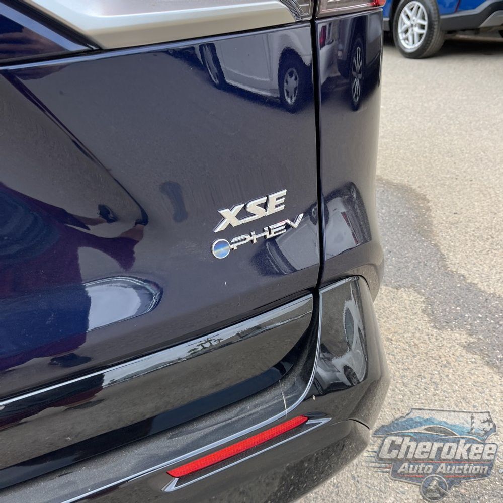 2025 Toyota RAV4 Plug-in Hybrid XSE
