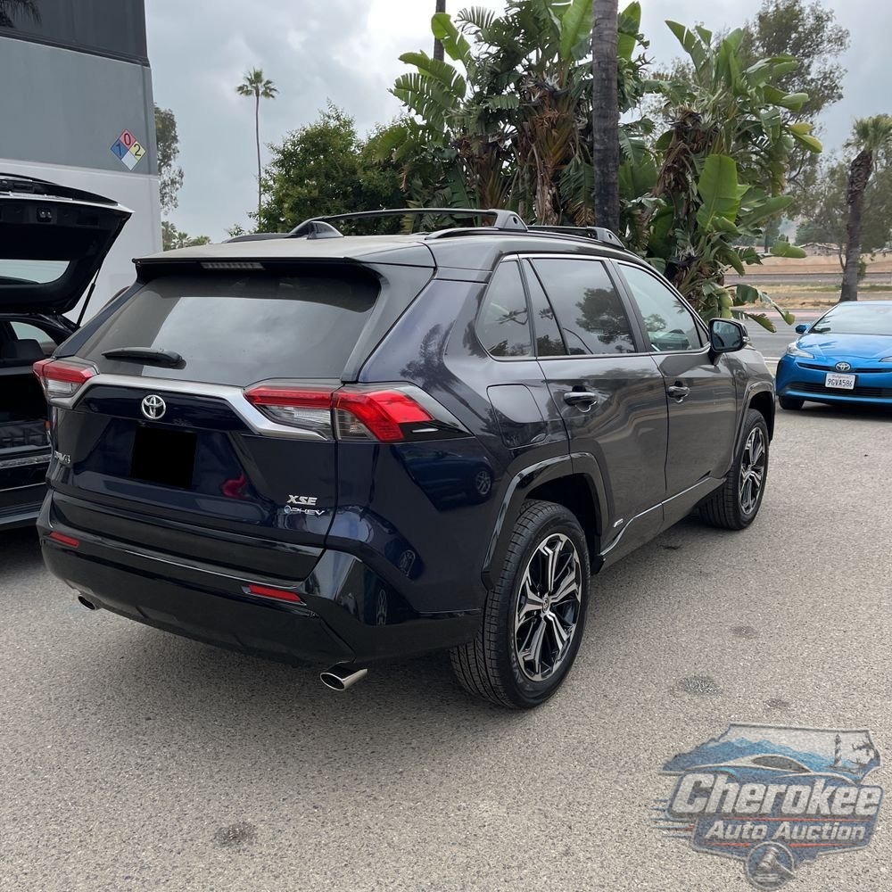 2025 Toyota RAV4 Plug-in Hybrid XSE