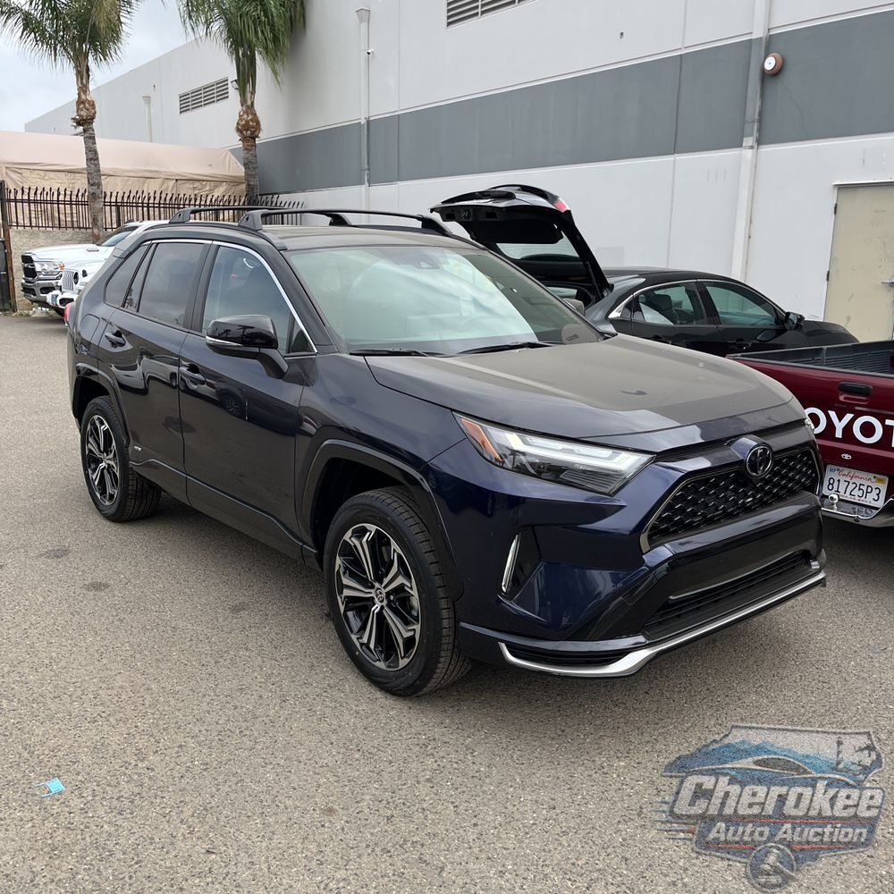 2025 Toyota RAV4 Plug-in Hybrid XSE