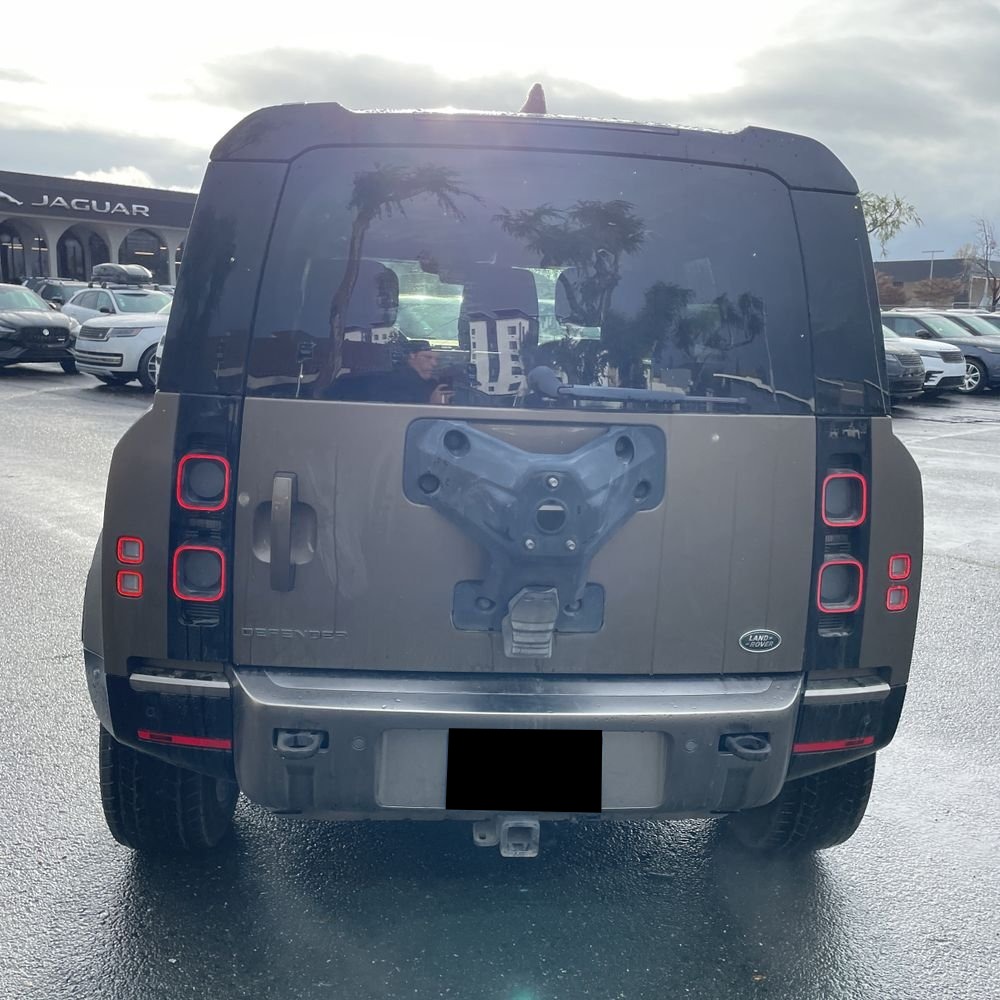 2021 Land Rover Defender 110 X