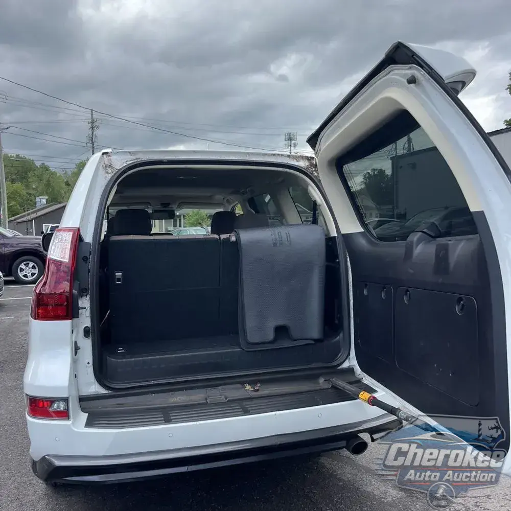 2022 Lexus GX 460 Base
