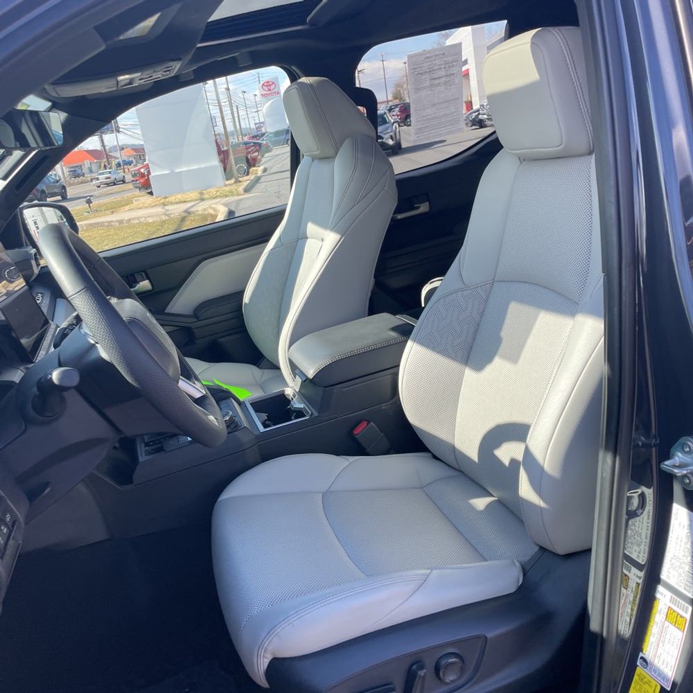 2024 Toyota Tacoma Limited HV