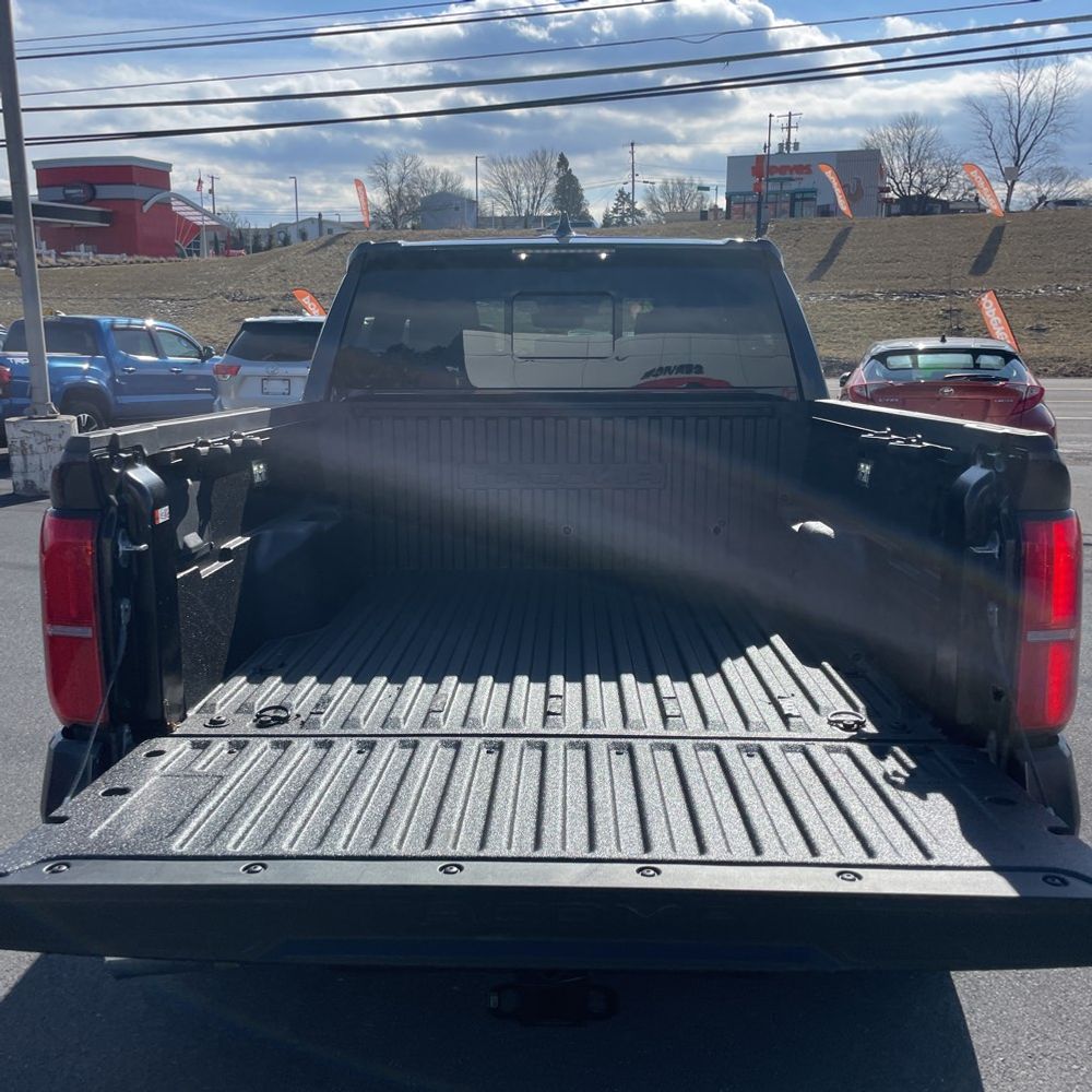 2024 Toyota Tacoma Limited HV