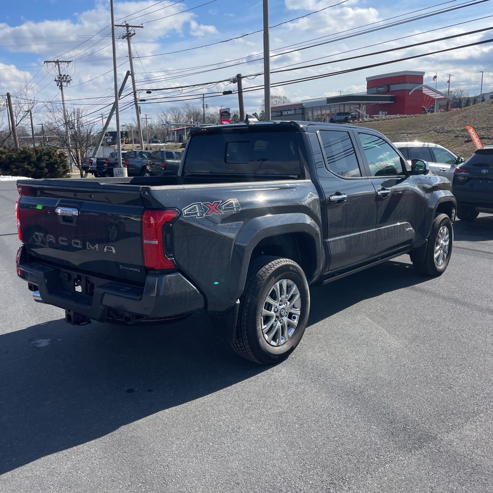 2024 Toyota Tacoma Limited HV