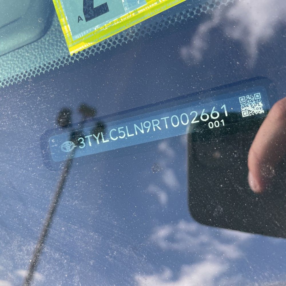 2024 Toyota Tacoma Limited HV