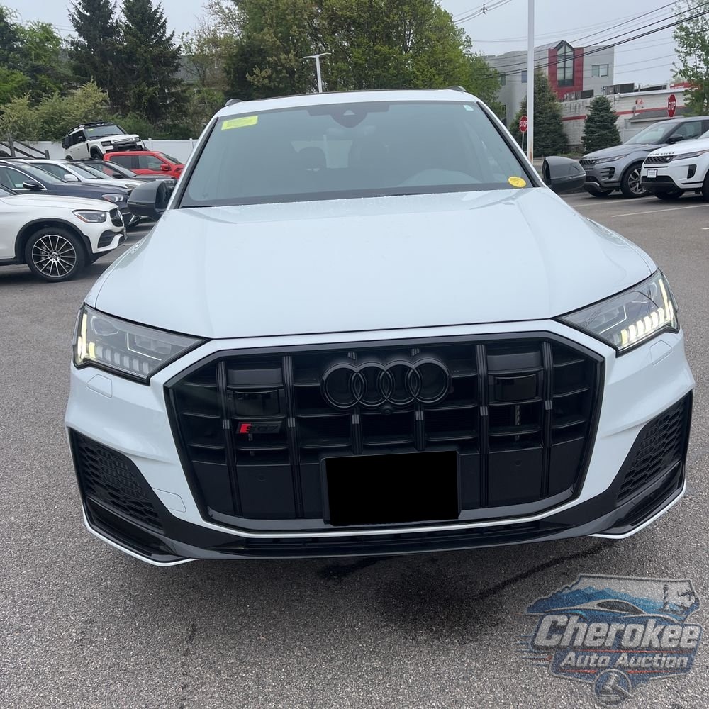 2023 Audi SQ7 Premium Plus