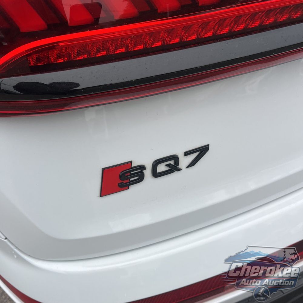 2023 Audi SQ7 Premium Plus