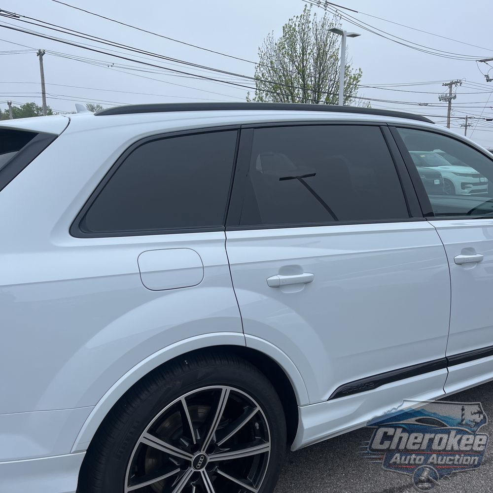 2023 Audi SQ7 Premium Plus