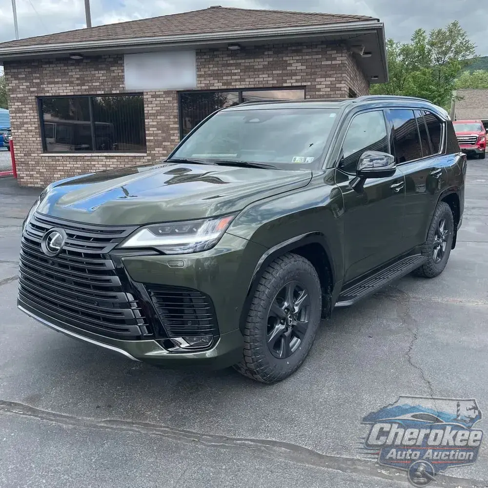2025 Lexus LX 700h Overtrail