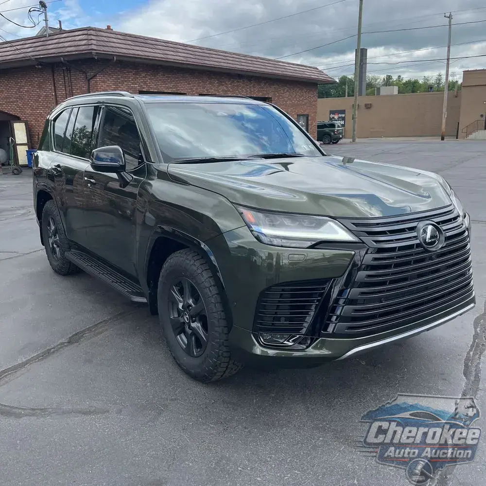 2025 Lexus LX 700h Overtrail