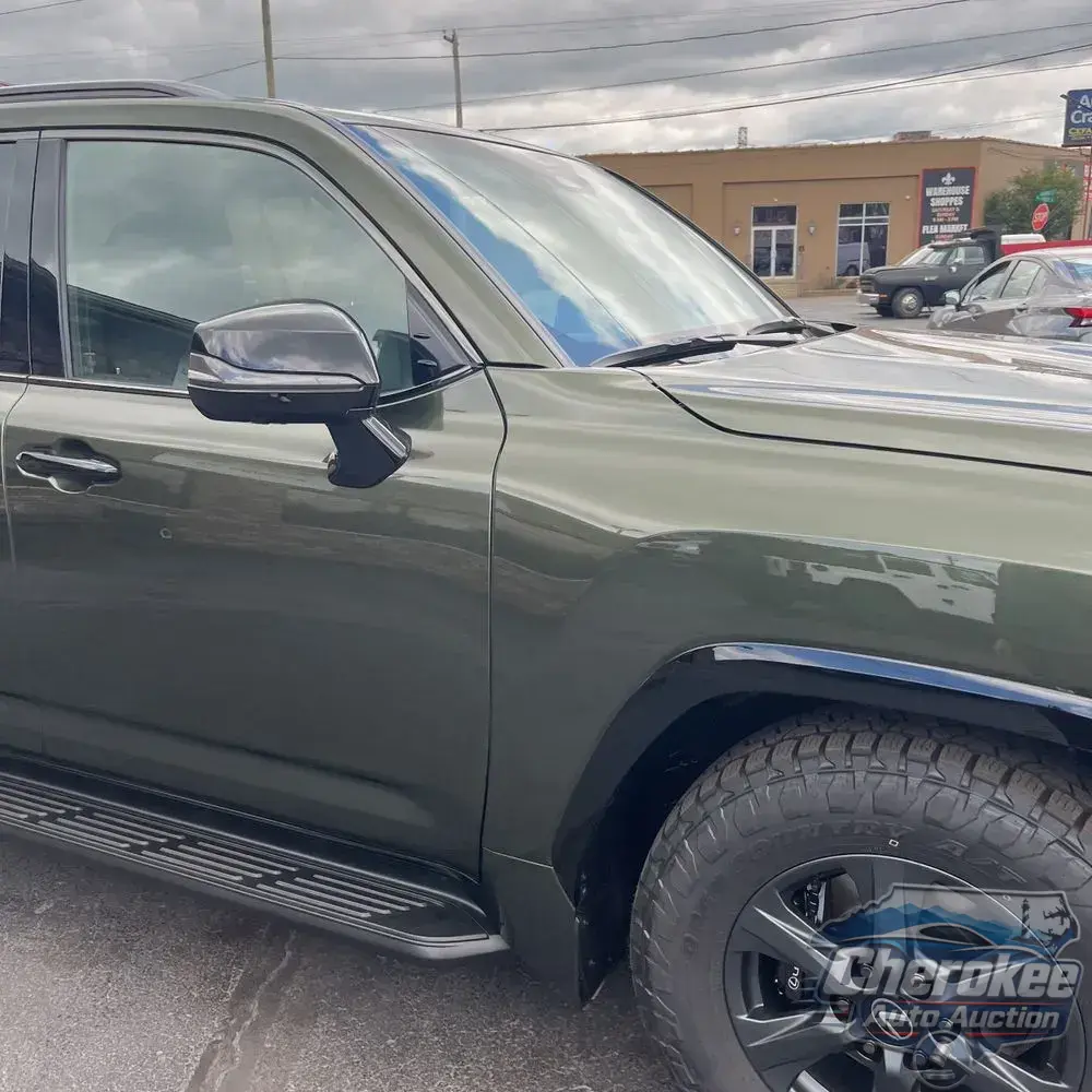 2025 Lexus LX 700h Overtrail