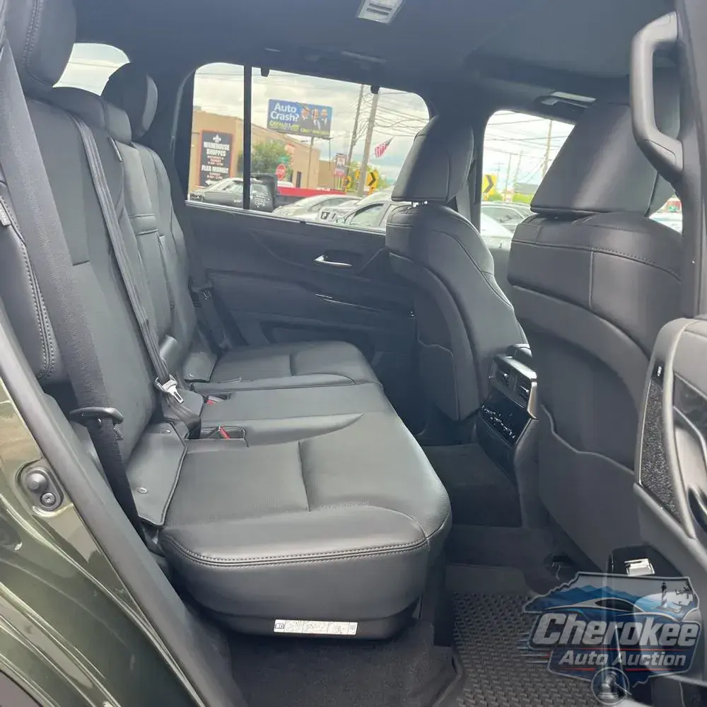 2025 Lexus LX 700h Overtrail