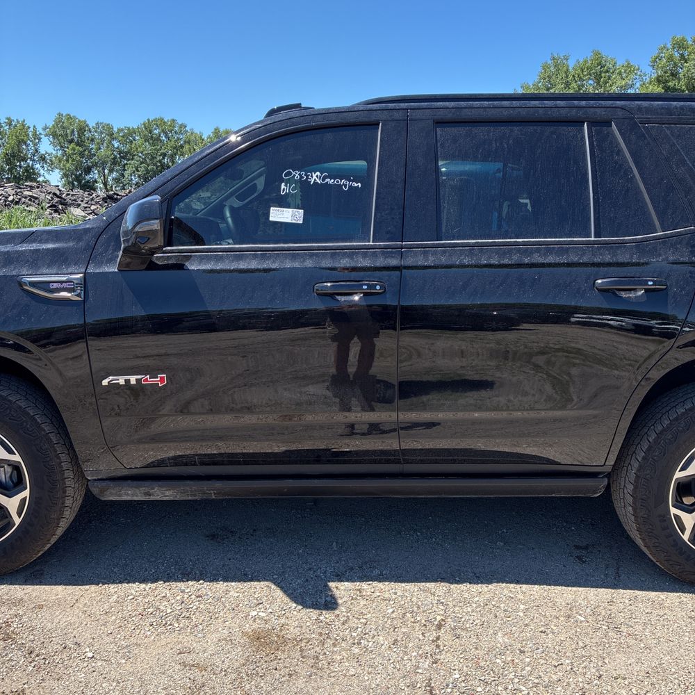 2025 GMC Yukon AT4