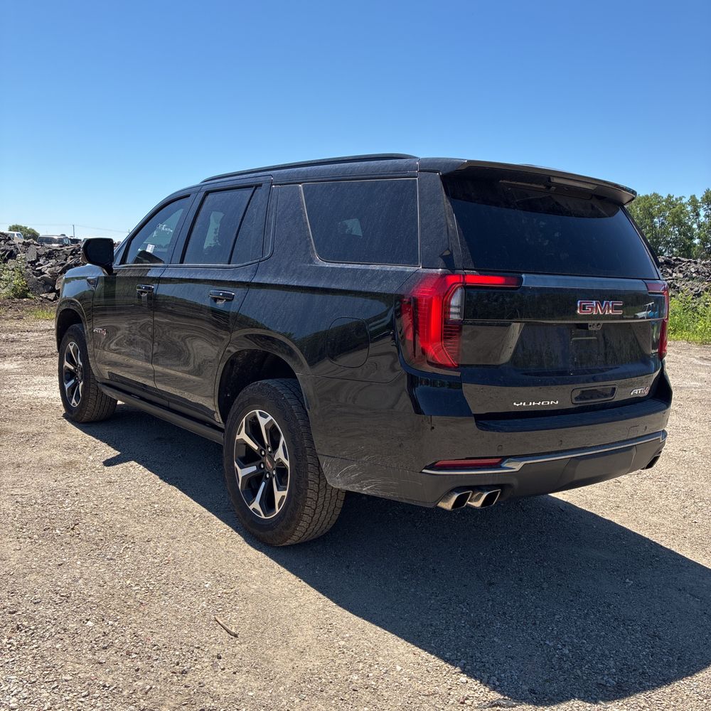 2025 GMC Yukon AT4