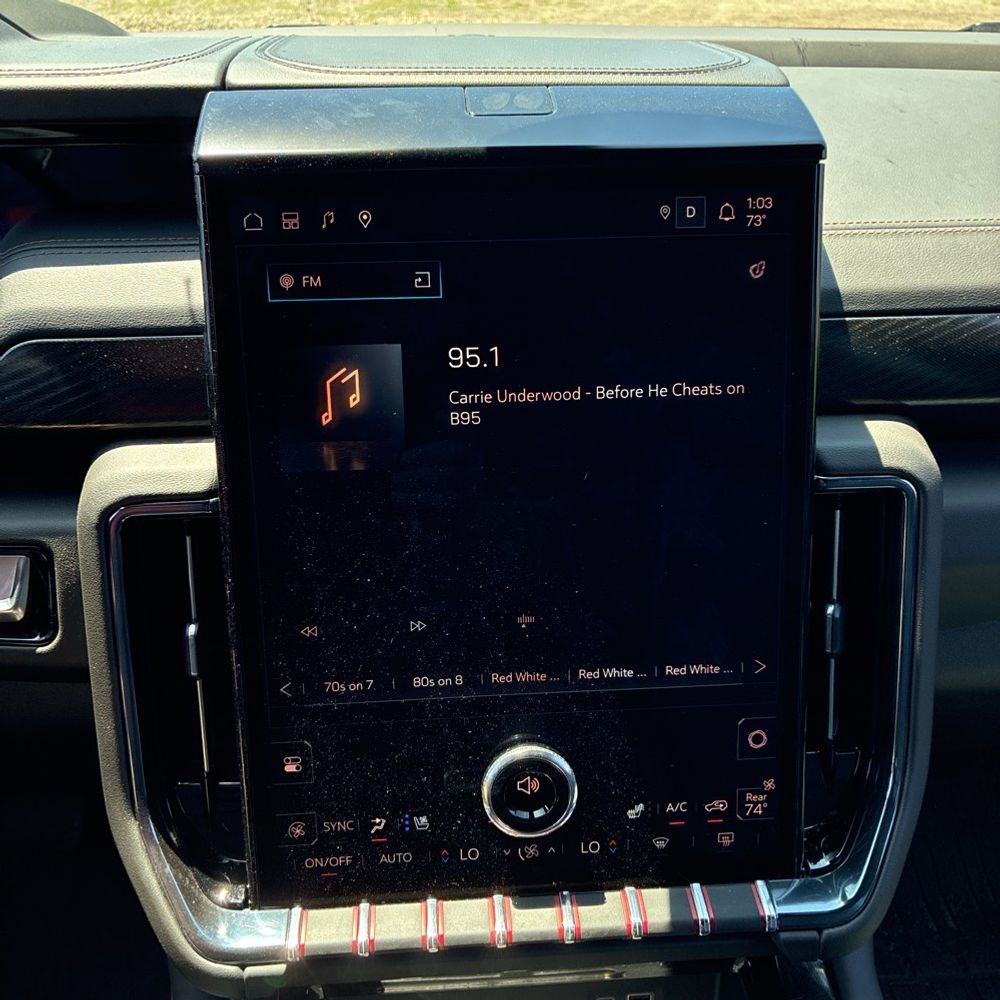 2025 GMC Yukon AT4