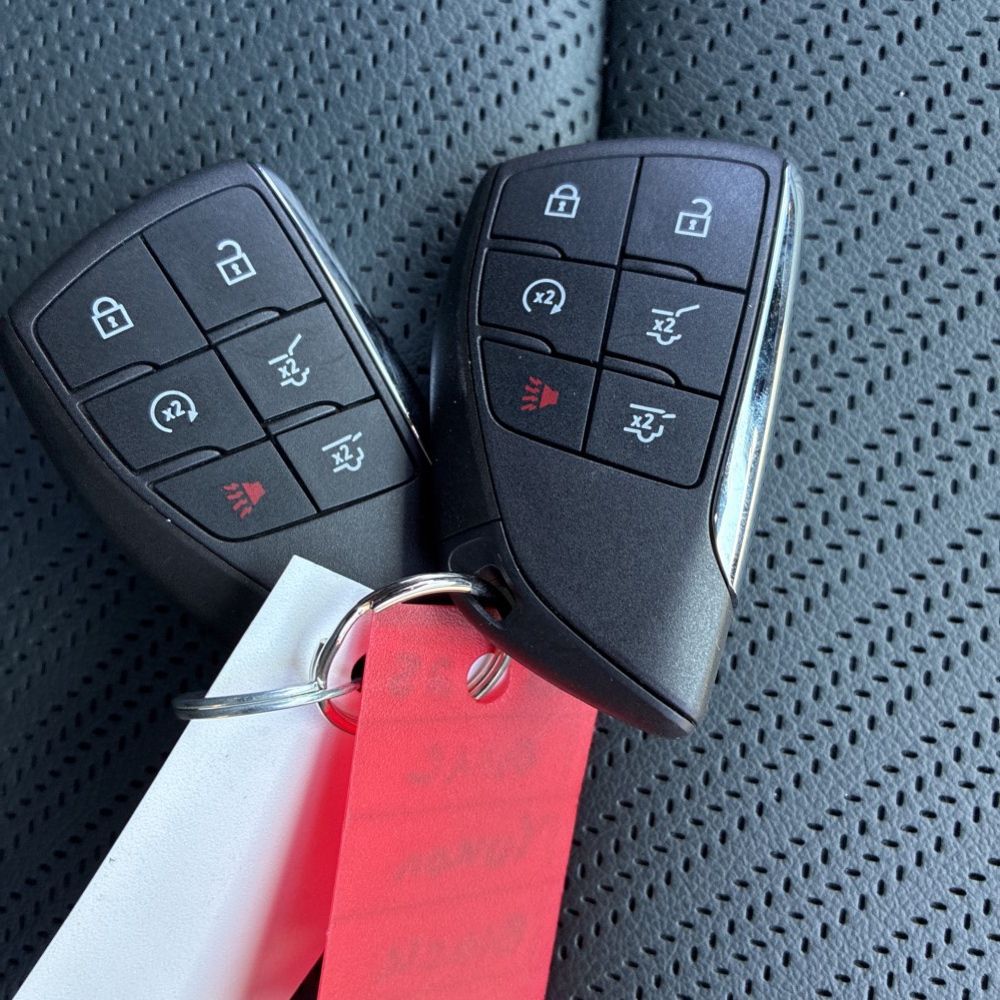 2025 GMC Yukon AT4