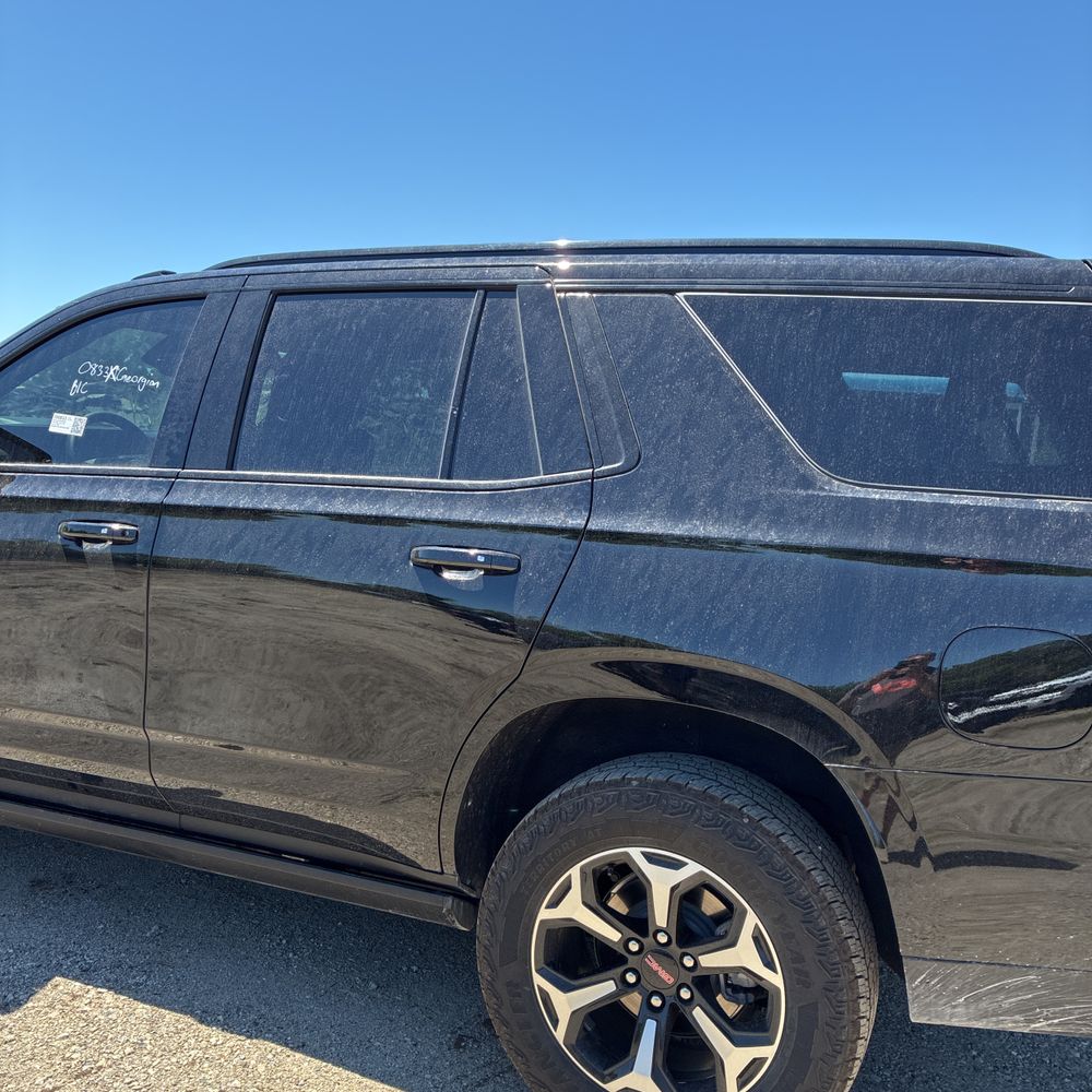 2025 GMC Yukon AT4