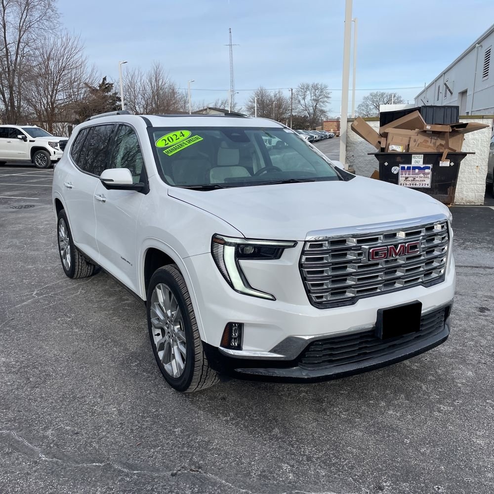 2024 GMC Acadia Denali