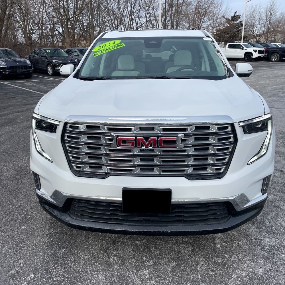 2024 GMC Acadia Denali