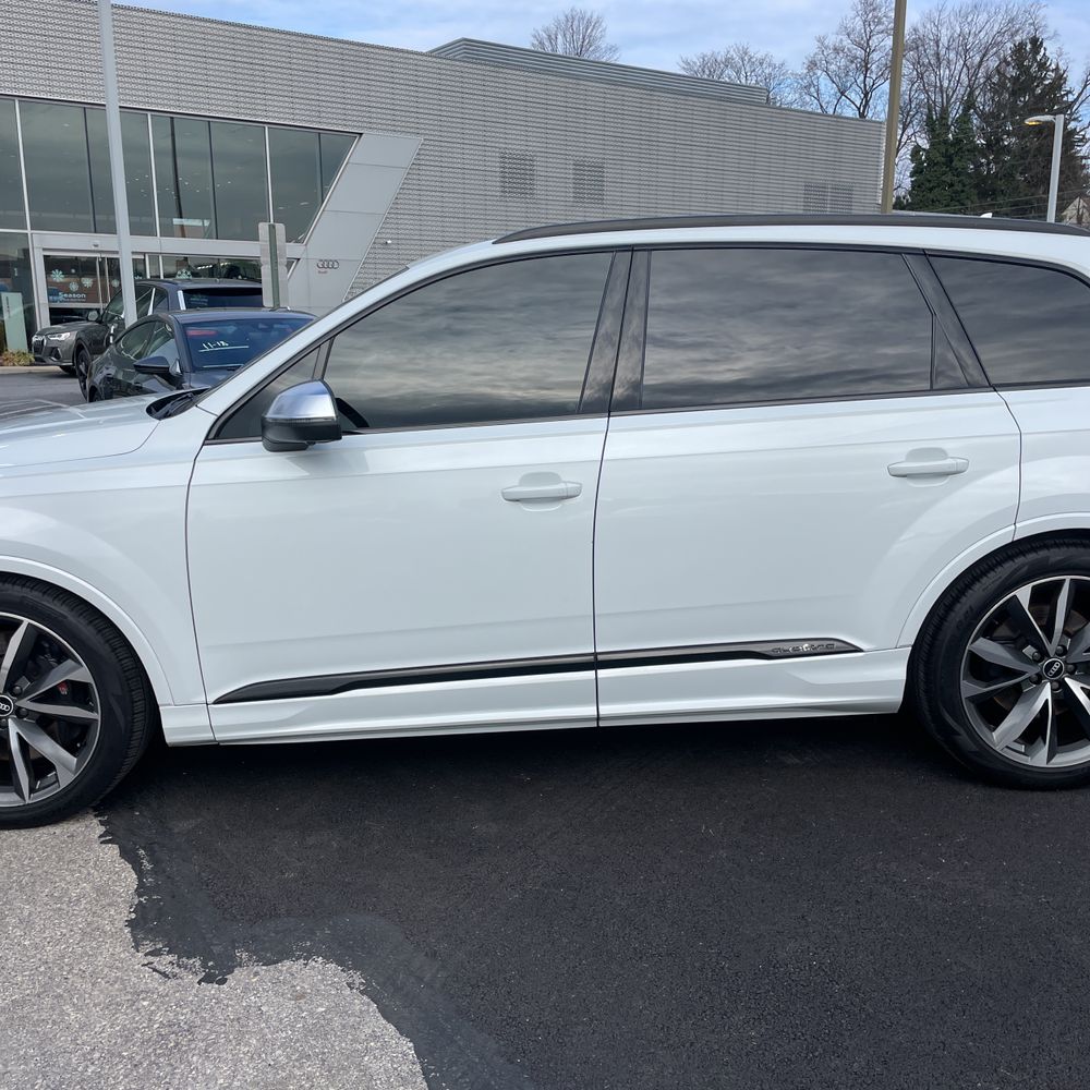 2021 Audi SQ7 Premium Plus