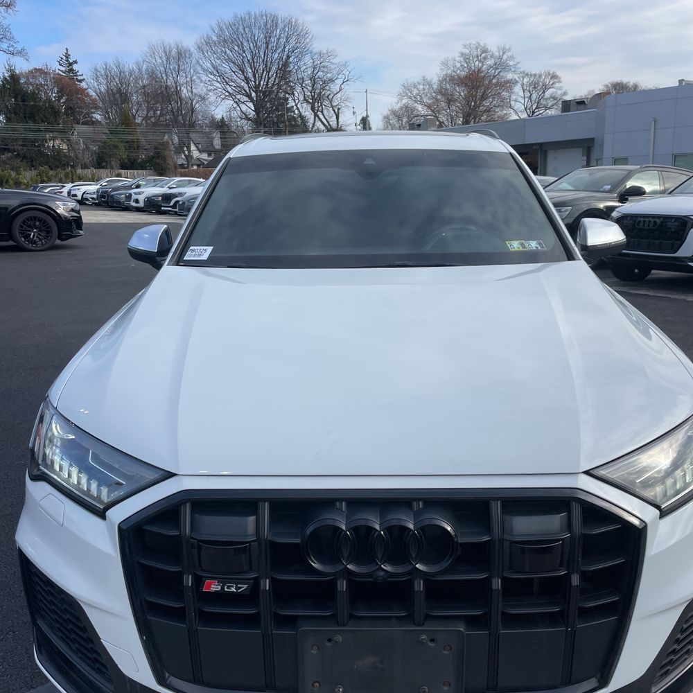 2021 Audi SQ7 Premium Plus