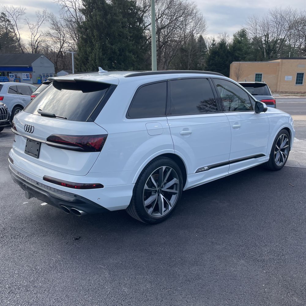 2021 Audi SQ7 Premium Plus