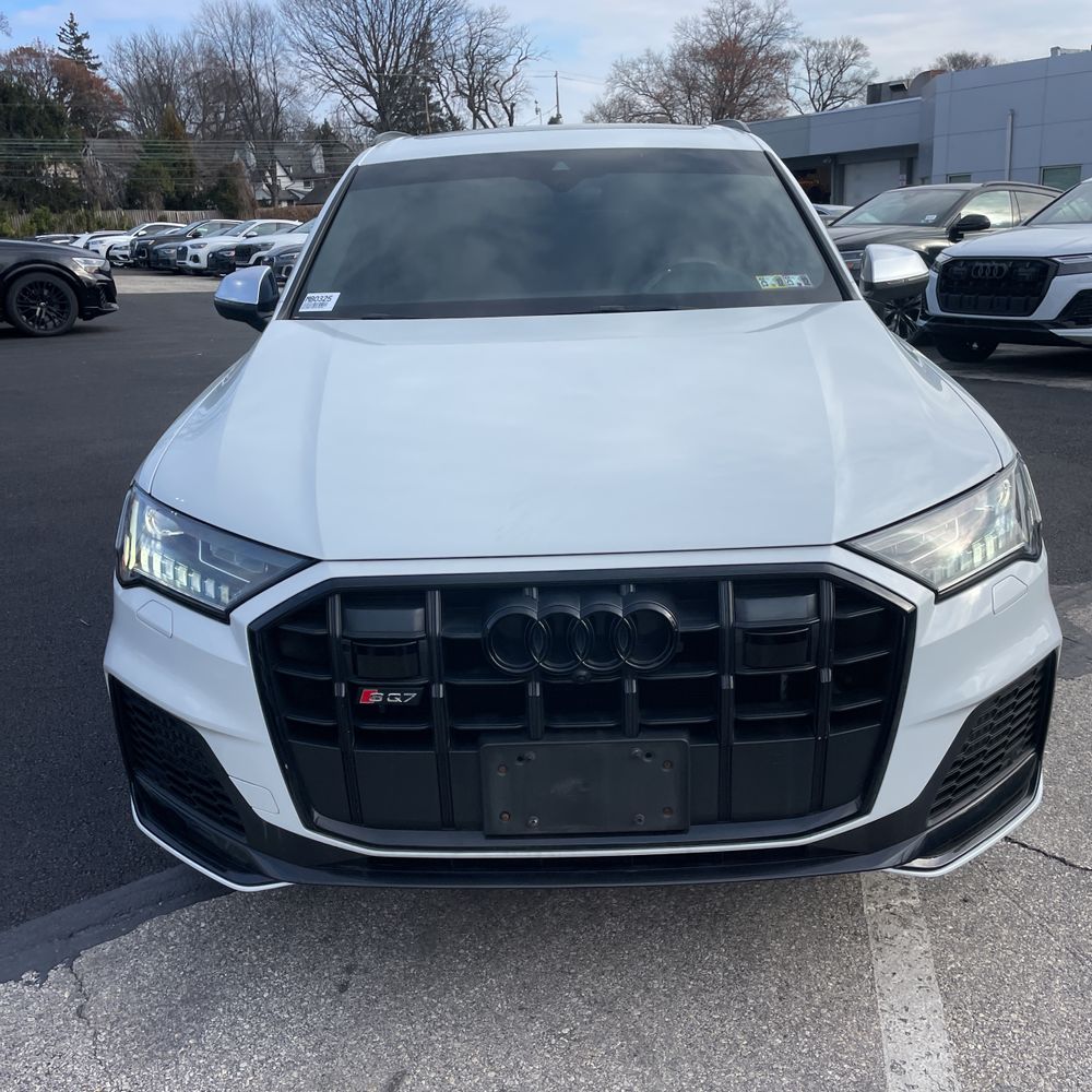 2021 Audi SQ7 Premium Plus