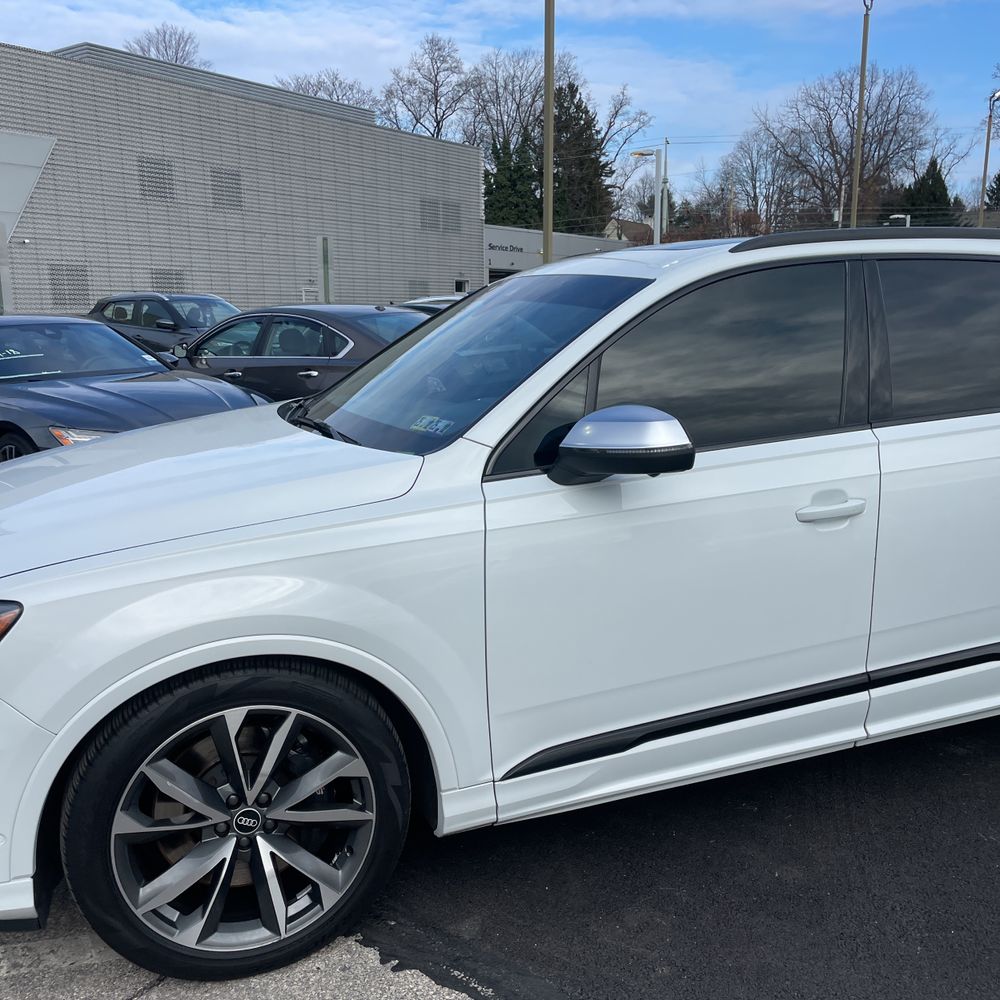2021 Audi SQ7 Premium Plus