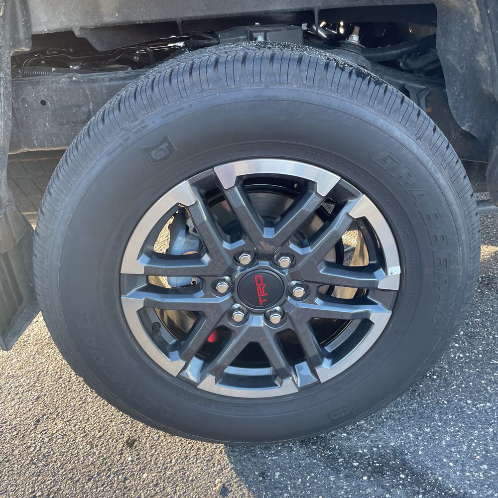 2024 Toyota Tacoma TRD Sport