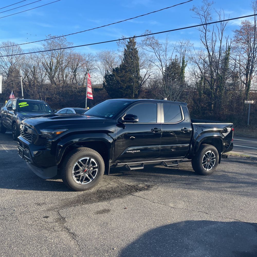 2024 Toyota Tacoma TRD Sport