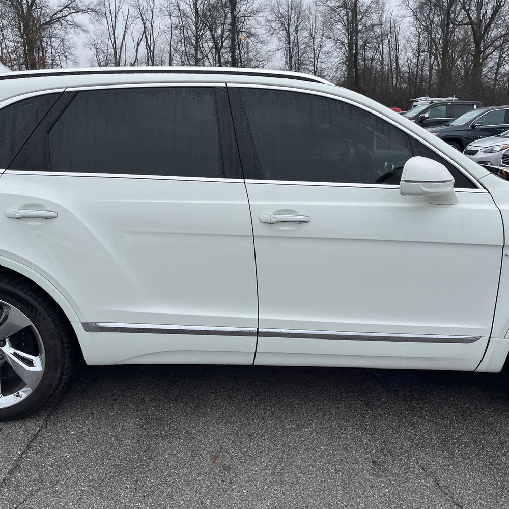 2019 Bentley Bentayga Base