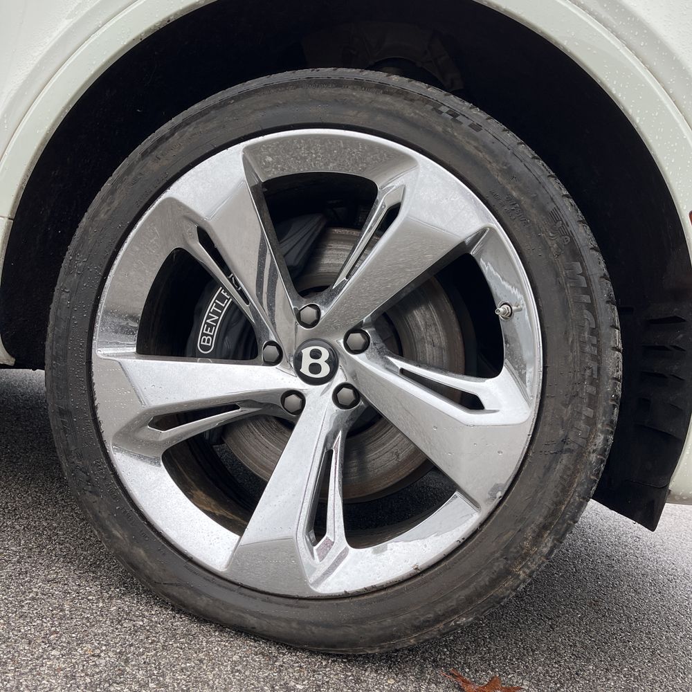 2019 Bentley Bentayga Base