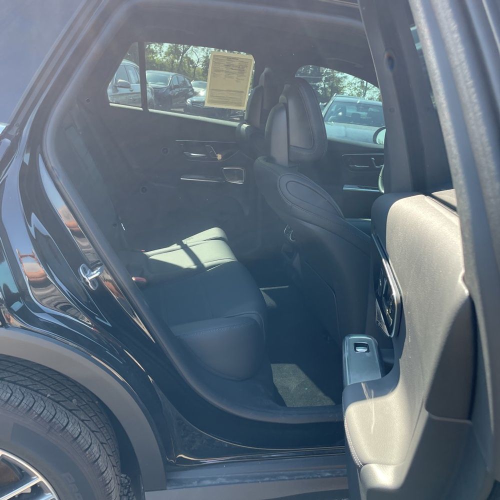 2025 Mercedes-Benz GLC GLC 300 4MATIC